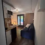 Petit Et Son Abrite Apartment Nancy