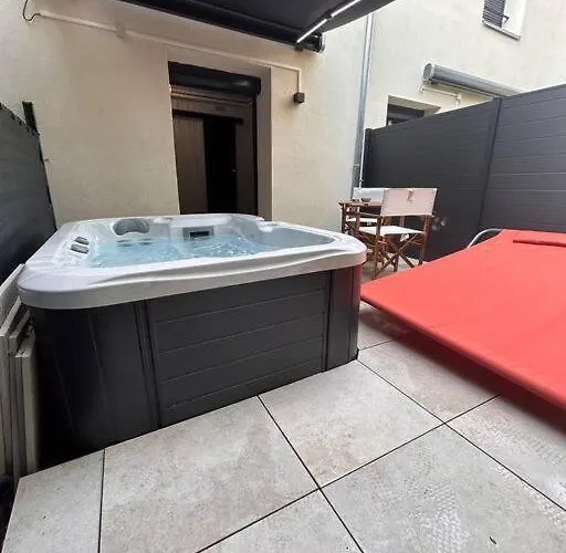 Petit Et Son Abrite 公寓 *